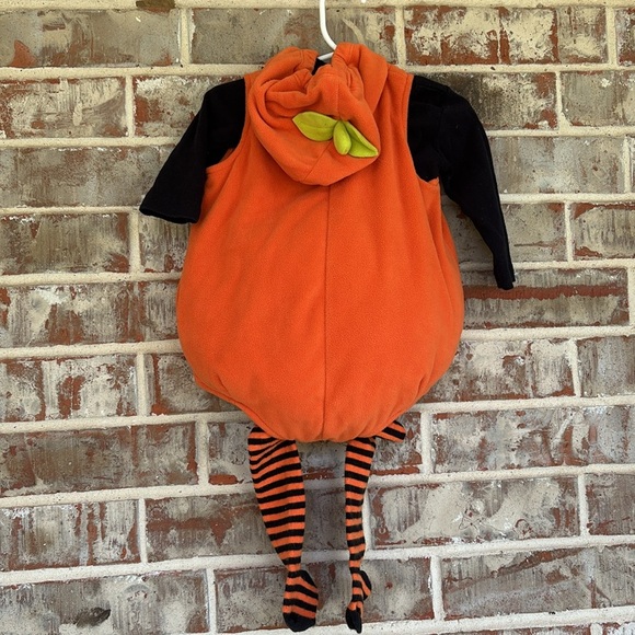 Carter’s Halloween Costume Pumpkin Set - Picture 2 of 2